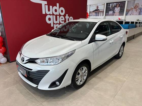 TOYOTA YARIS 1.5 16V FLEX SEDAN XL MULTIDRIVE TOYOTA YARIS 1.5 16V FLEX SEDAN XL MULTIDRIVE
